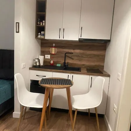 Downtown Apartmanhotel 3*